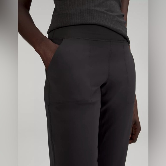 LULULEMON ALIGN HIGH RISE JOGGERS - BLACK - Picture 3 of 5